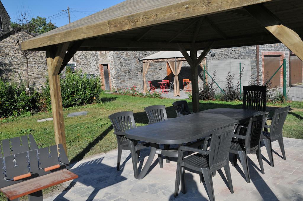 Gite Stone Lodge Bourcy Pokój zdjęcie