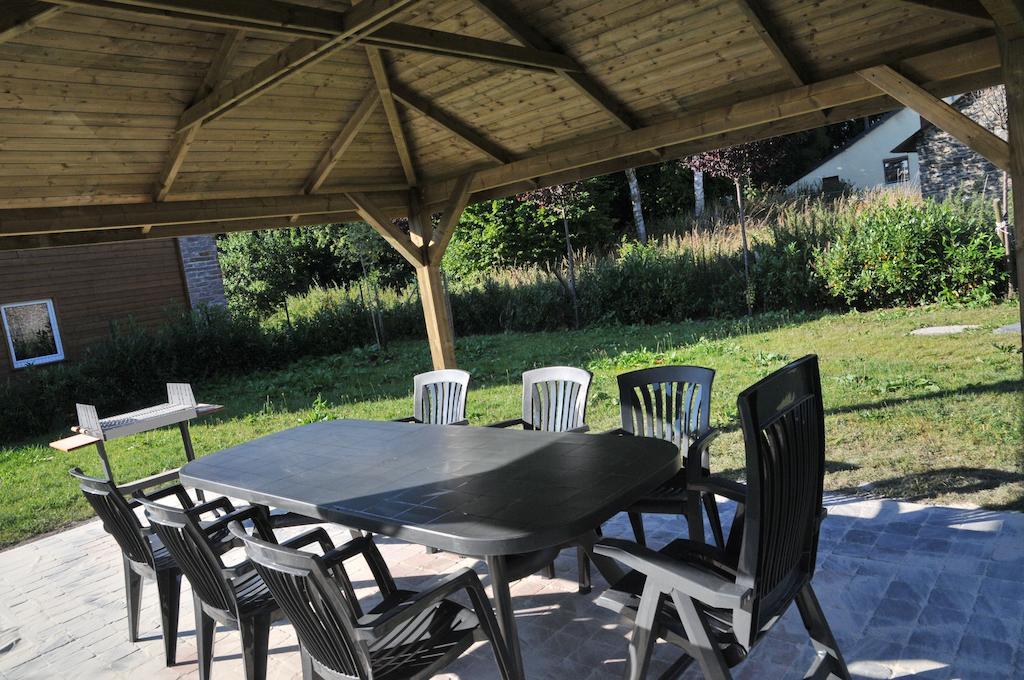 Gite Stone Lodge Bourcy Zewnętrze zdjęcie