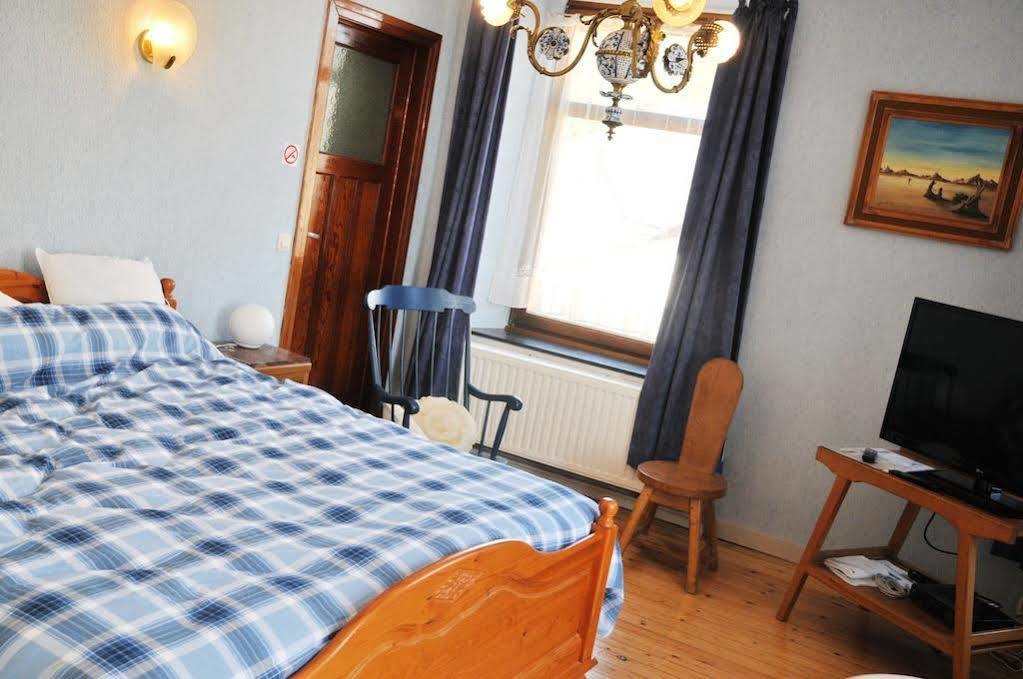 Gite Stone Lodge Bourcy Zewnętrze zdjęcie