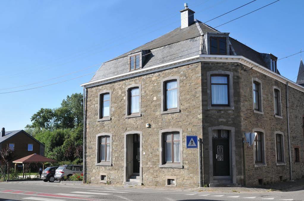 Gite Stone Lodge Bourcy Zewnętrze zdjęcie